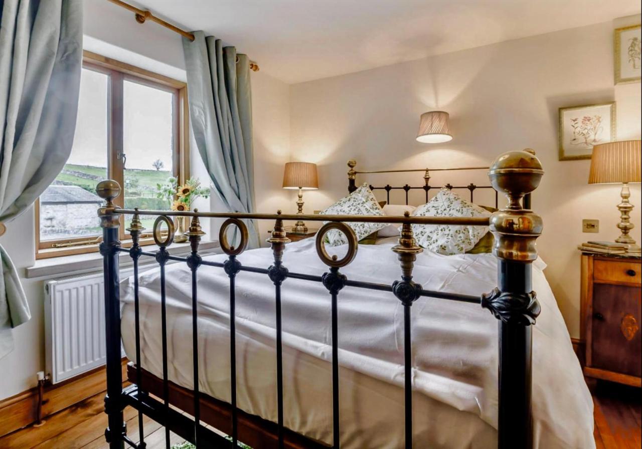 Red Lion House Villa Hartington Ngoại thất bức ảnh